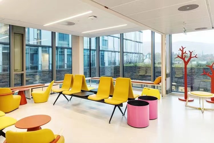 commercial space solution designer diseñador de soluciones de espacios comerciales