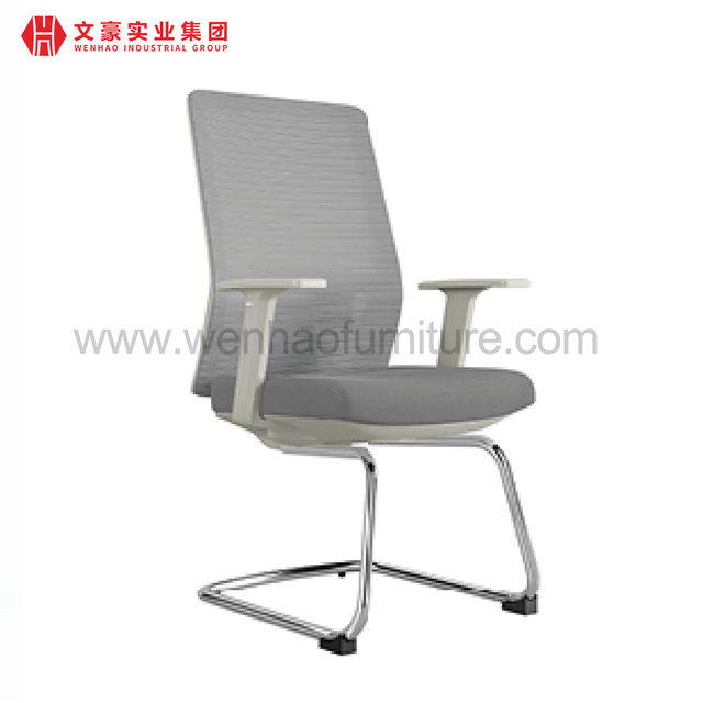 Fabricante de sillas de escritorio tapizadas silla gris moderna de la oficina de la conferencia de la malla en China