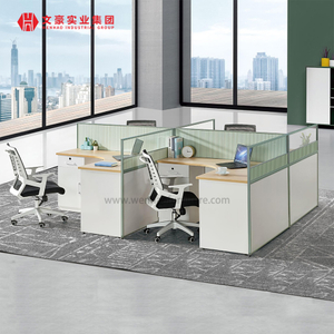 Cubículo de oficina de pared alta Diseño directo de fábrica Cubículo de estación de trabajo de oficina modular de 4 asientos para 4 personas