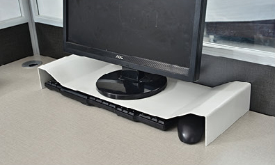 mesa de trabajo y silla