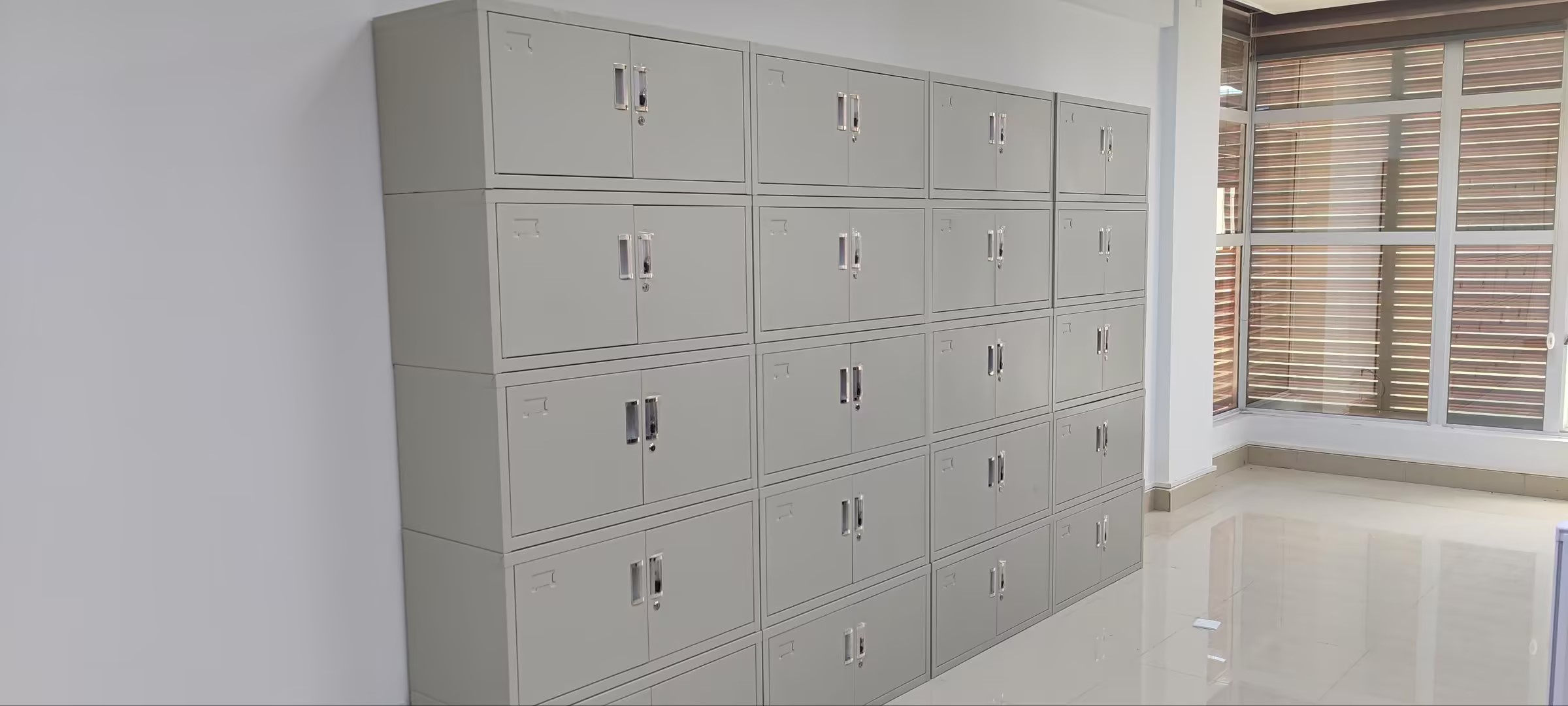 Gabinete de acero