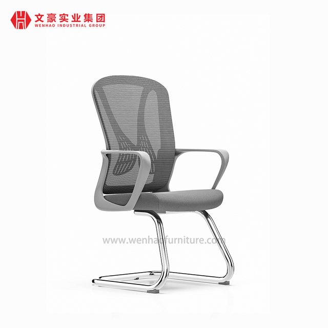 Proveedor tapizado de sillas de escritorio tapizadas silla gris moderna de la conferencia de la oficina de la malla en China