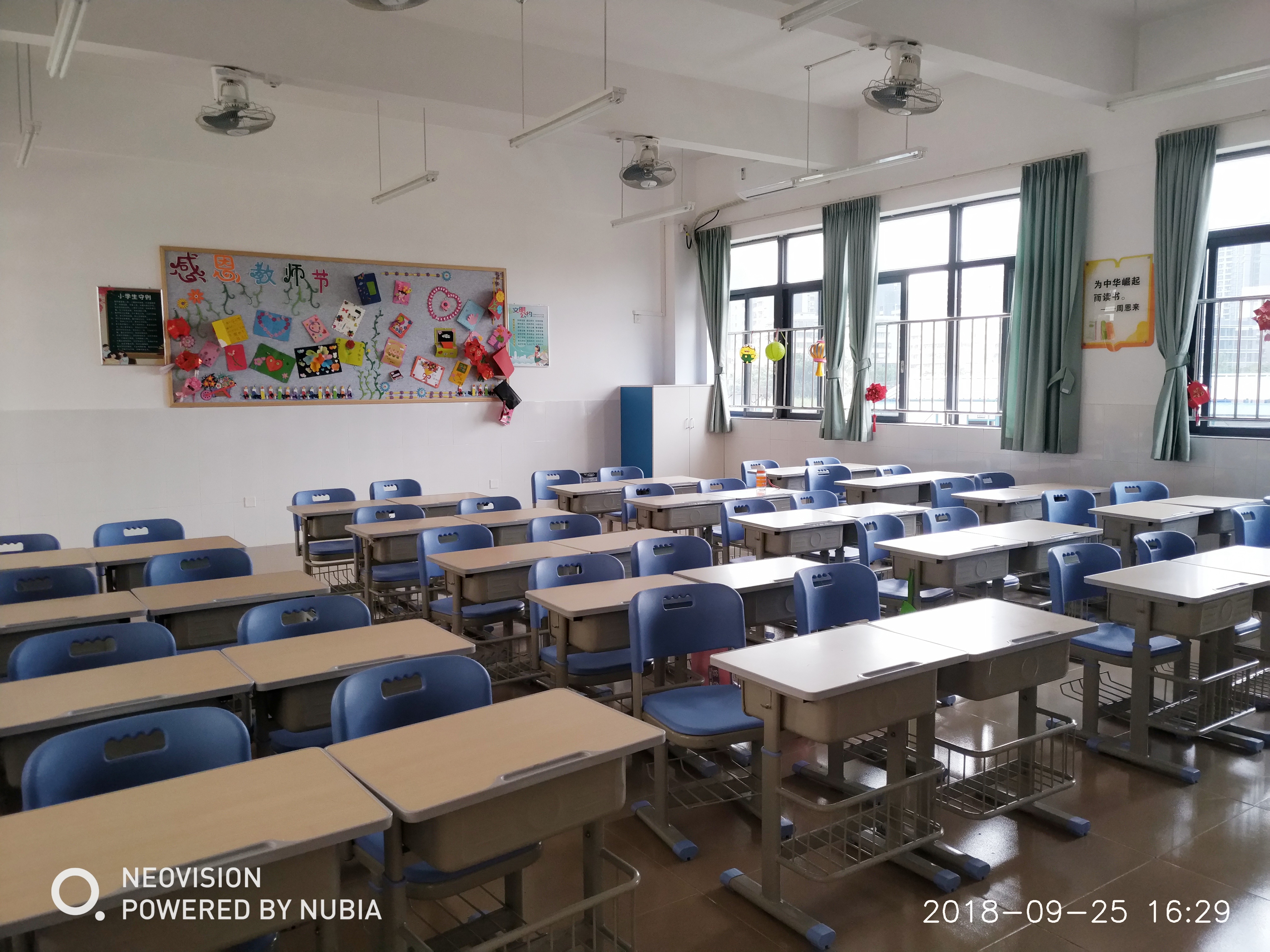 Escritorios de estudio para estudiantes
